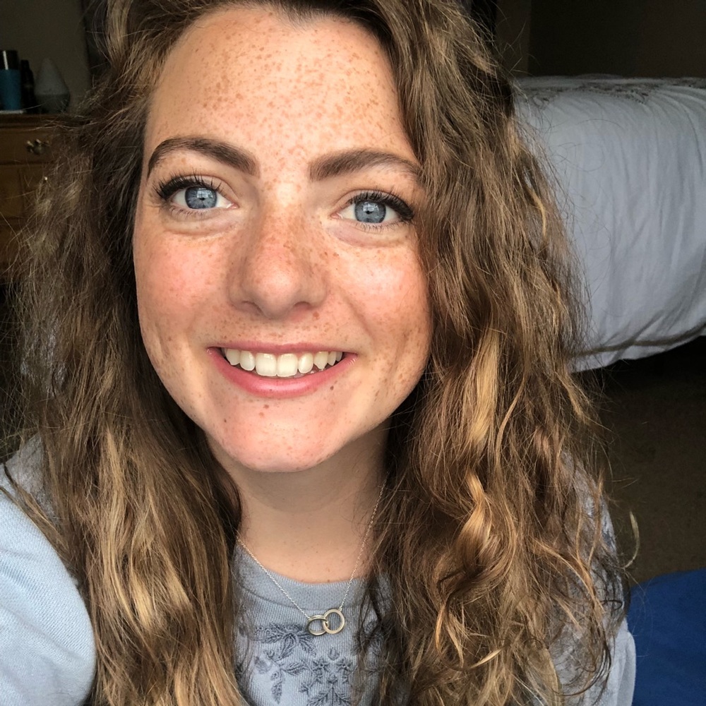 Meet your Posher, Katelyn